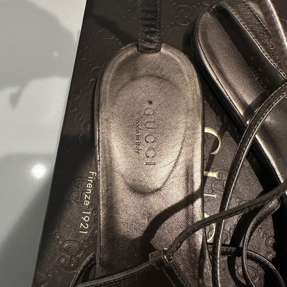 Gucci metallic and crystal monogram embellished sandals with box and dustbag - Picture 5 of 9